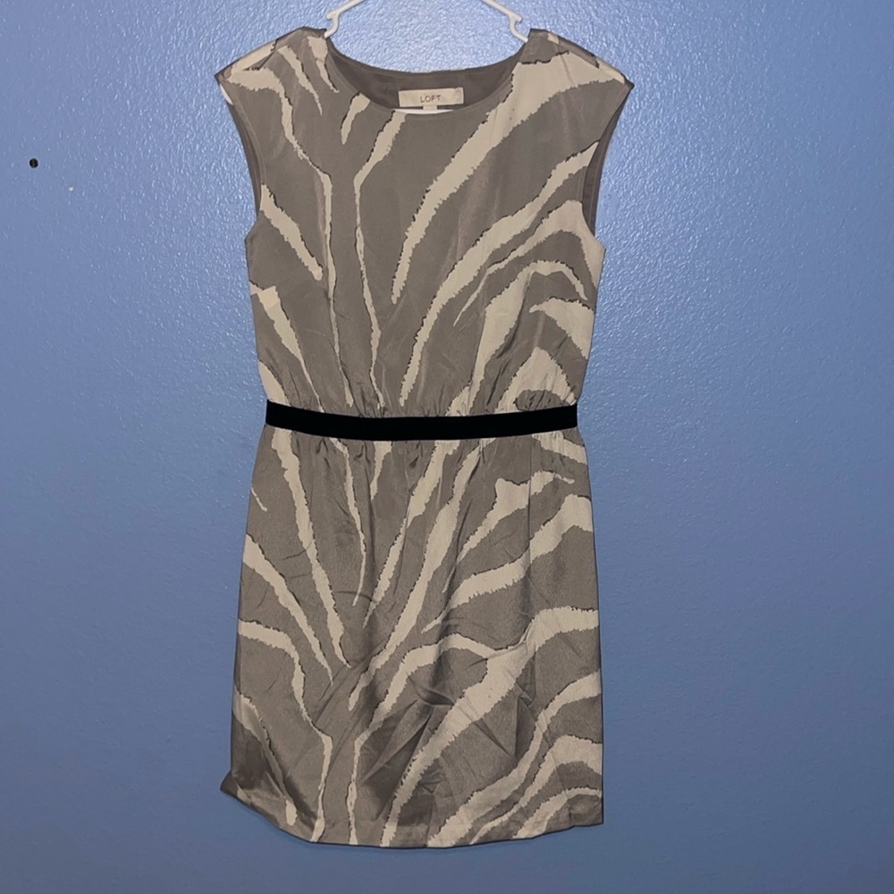 LOFT Zebra Print Lightweight Lined Dress - size XS. B2